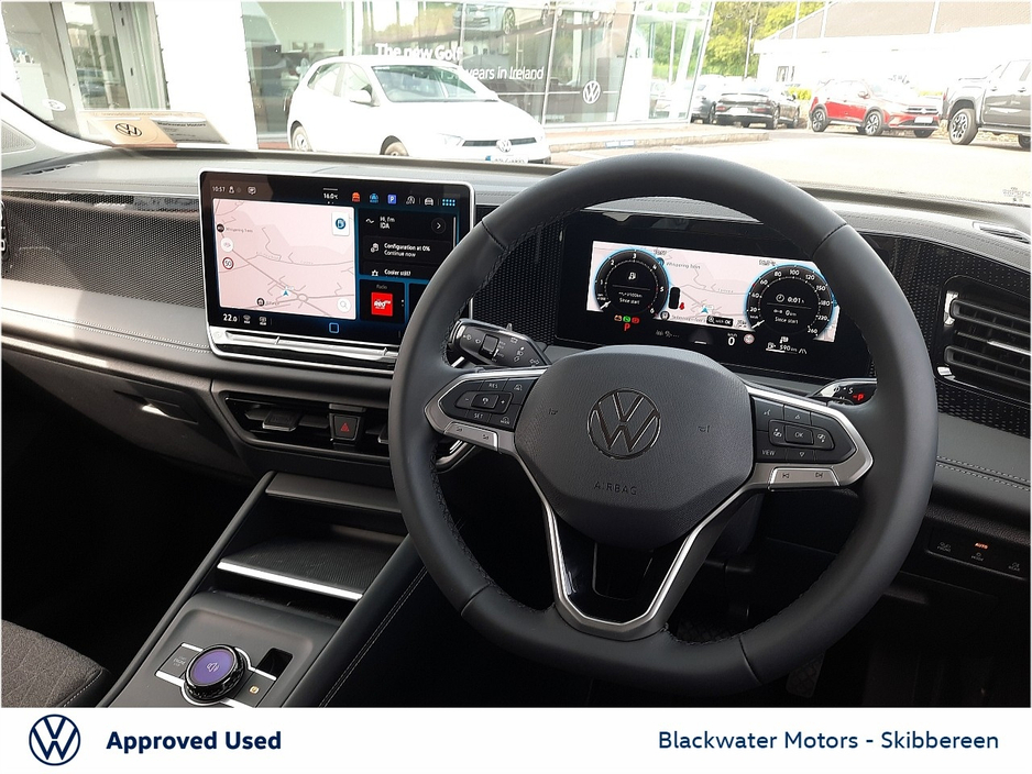 Volkswagen Tiguan 2.0TDI 150BHP LAUNCH EDITION AUTOMATIC — thumbnail 18
