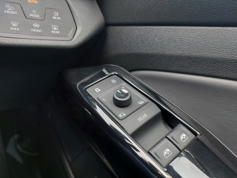 2023 Volkswagen ID.4 0L Electric For Sale Images