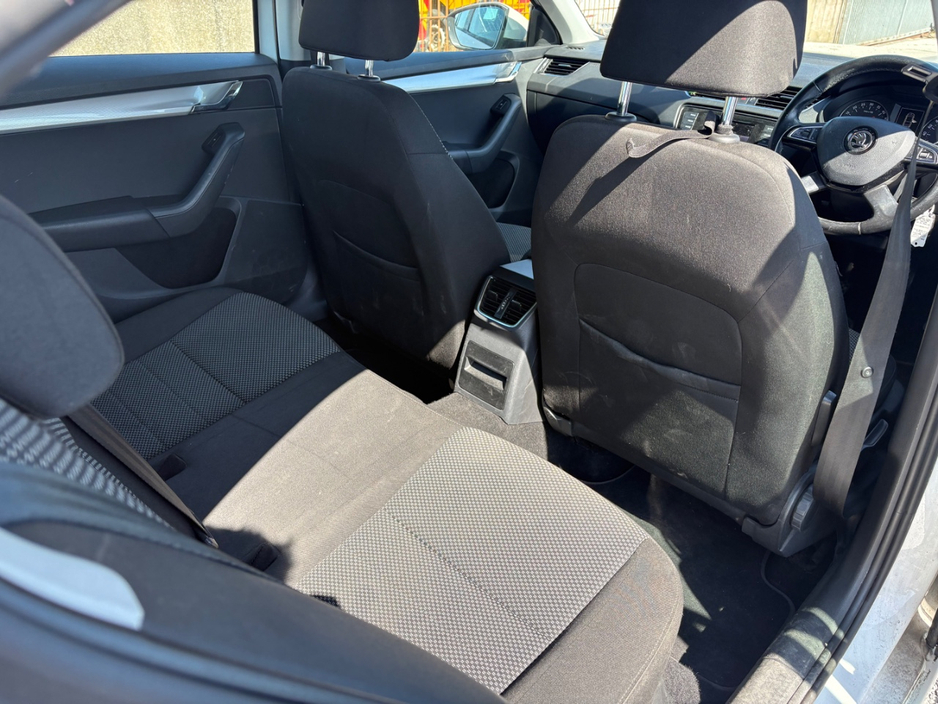2015 Skoda Octavia 1.6L Diesel For Sale Images