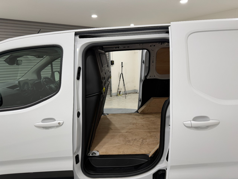2024 Citroen Berlingo 1.5L Diesel For Sale Images