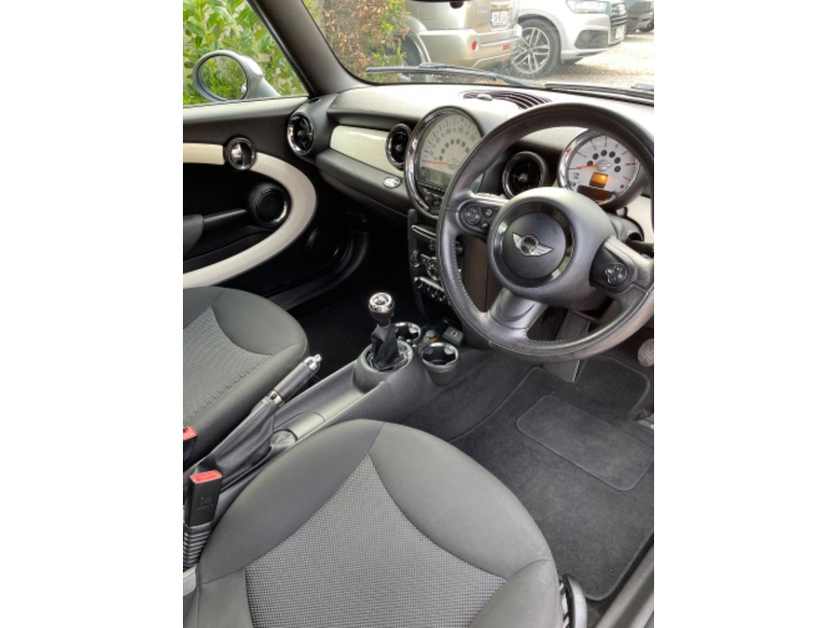 MINI Hatch 1.6 One ONE D Hatchback Diesel Manual (90bhp) — thumbnail 5