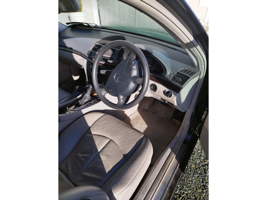 Mercedes-Benz E Class E 200 KOMPRESSOR AUTO