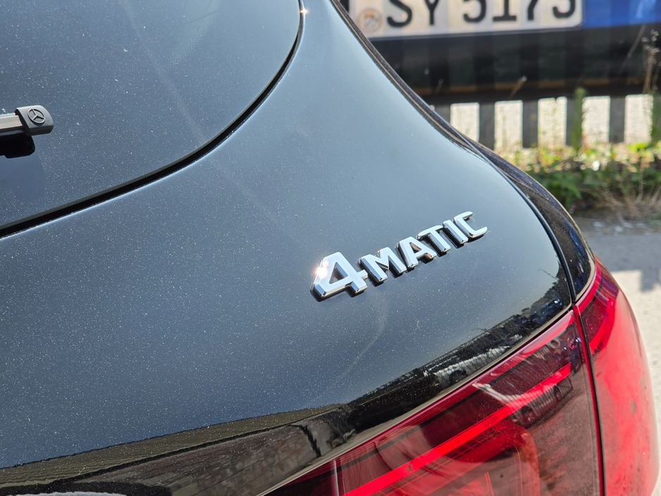 2021 Mercedes-Benz GLC Class 2L Diesel For Sale Images