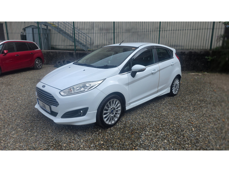 Ford Fiesta — thumbnail 4