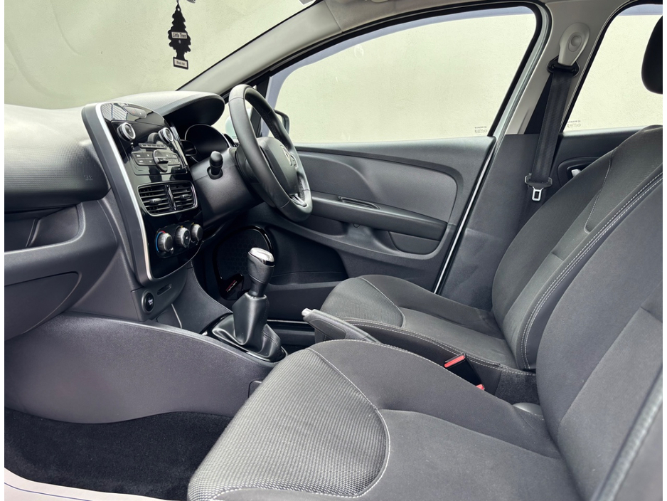 2019 Renault Clio 1L Petrol For Sale Images