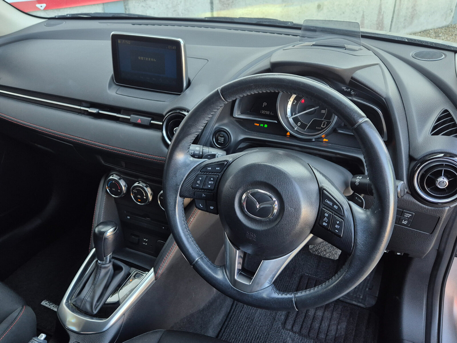 Mazda Demio — thumbnail 27