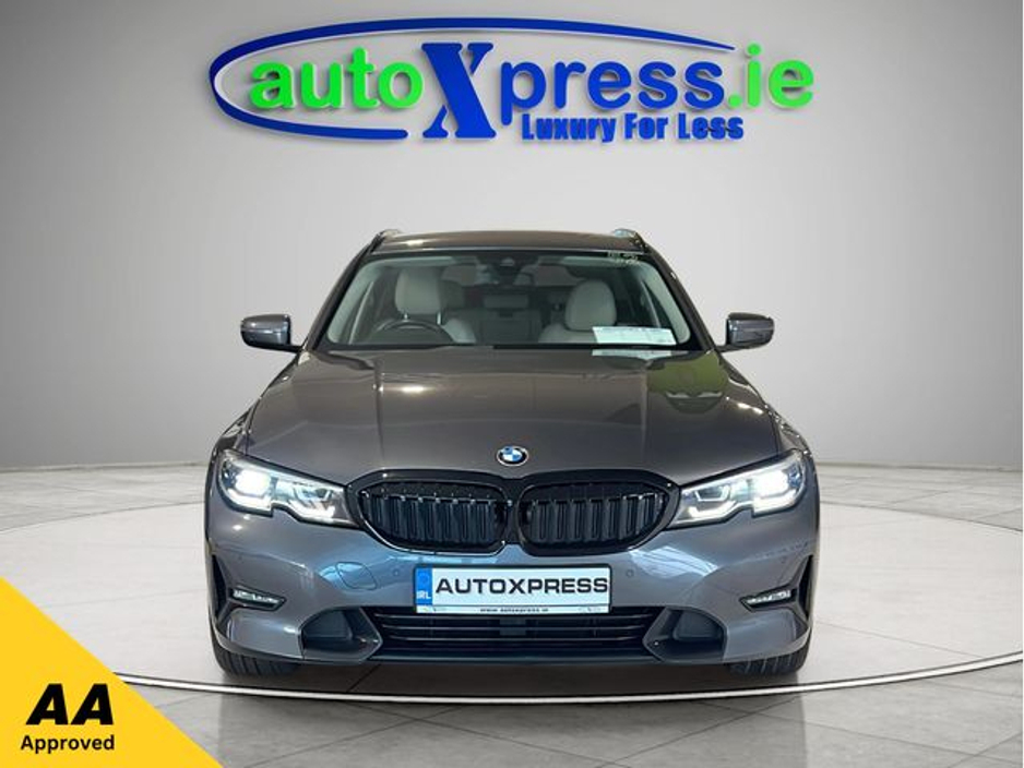 BMW 3 Series 330E SPORT PRO — thumbnail 2