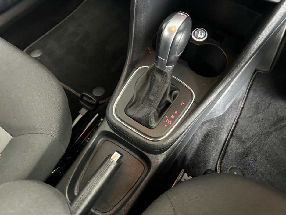 2016 Volkswagen Polo 1.2L Petrol For Sale Images