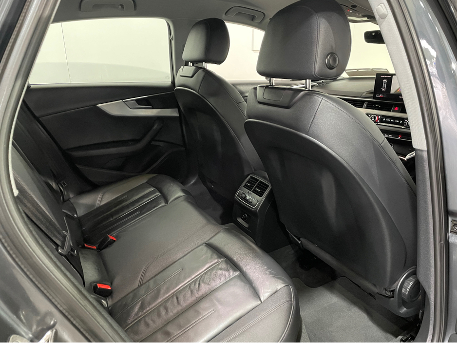 2022 Audi A4 2L Diesel For Sale Images