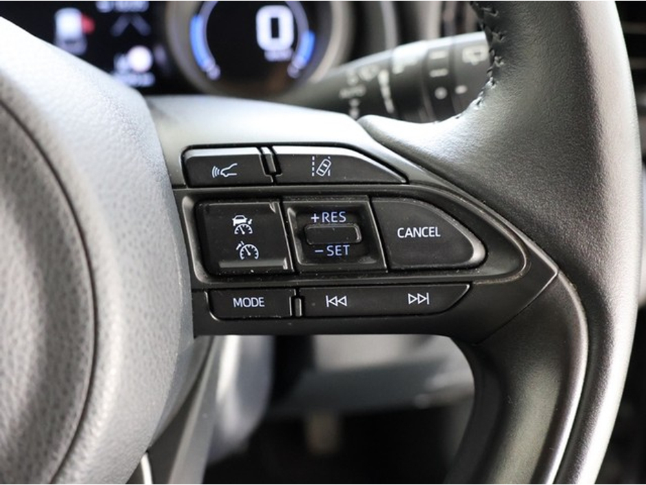 Toyota Yaris Cross Luna Hybrid — thumbnail 15