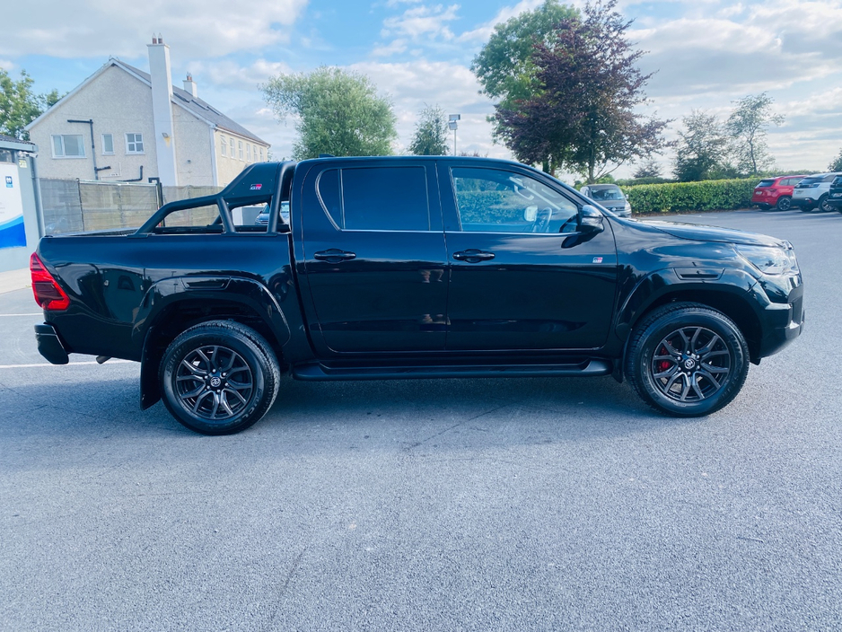 2023 Toyota Hilux 2.4L Diesel For Sale Images