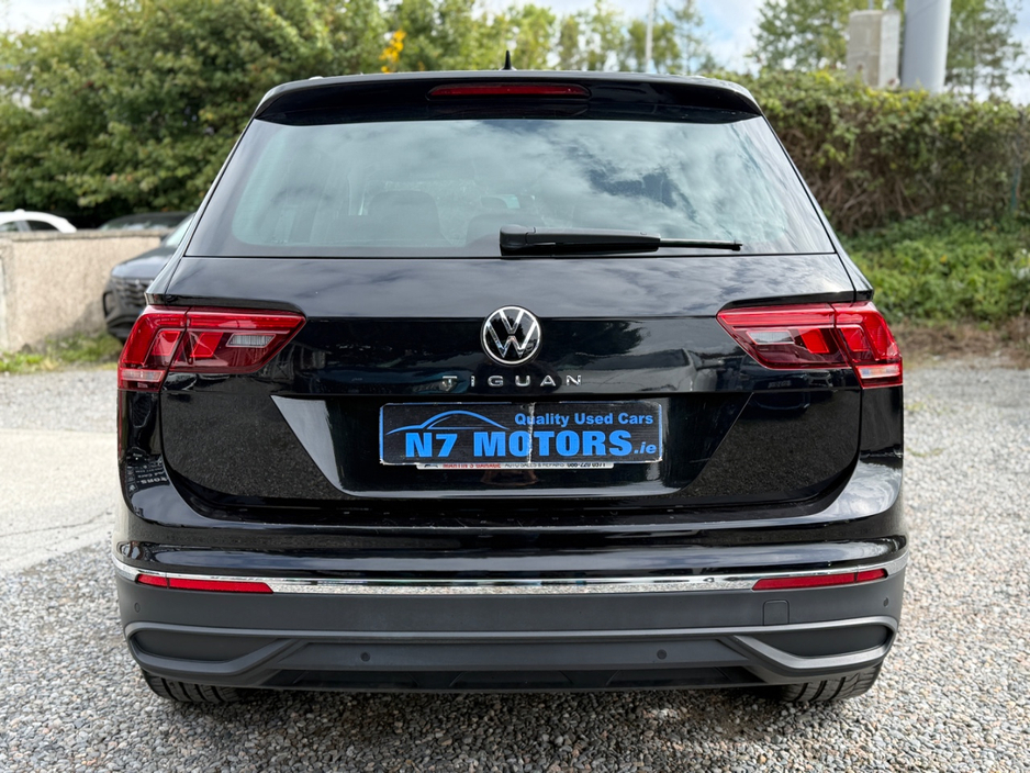 2023 Volkswagen Tiguan 2L Diesel For Sale Images