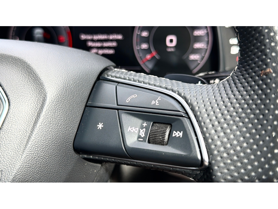2023 Audi Q8 3L Diesel For Sale Images