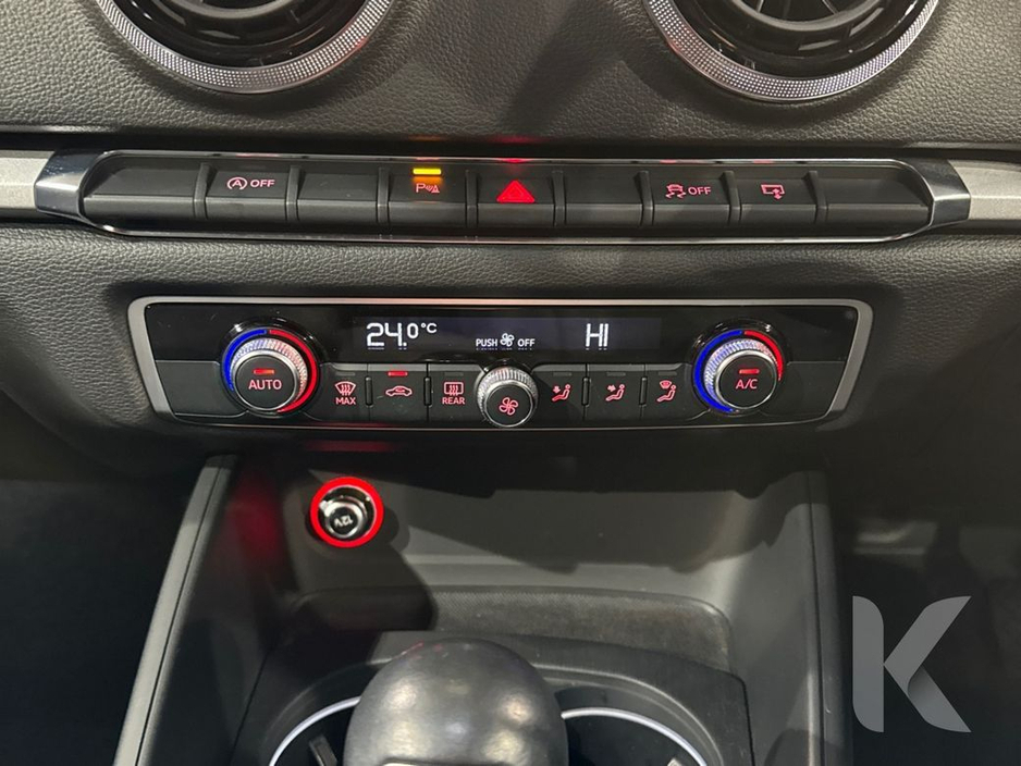 Audi A3 1.4 TSI AUTOMATIC - FACTORY ALLOYS - CRUISE CONTROL - REAR CAMERA — thumbnail 19