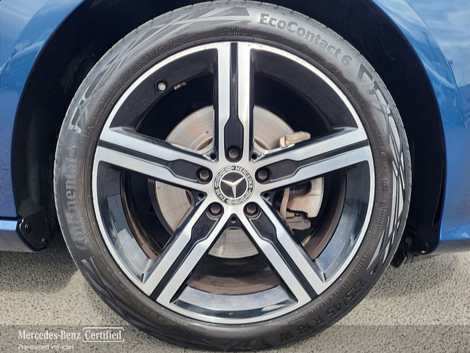 Mercedes-Benz CLA Class CLA200d Coupe Progressive AUTO — thumbnail 5