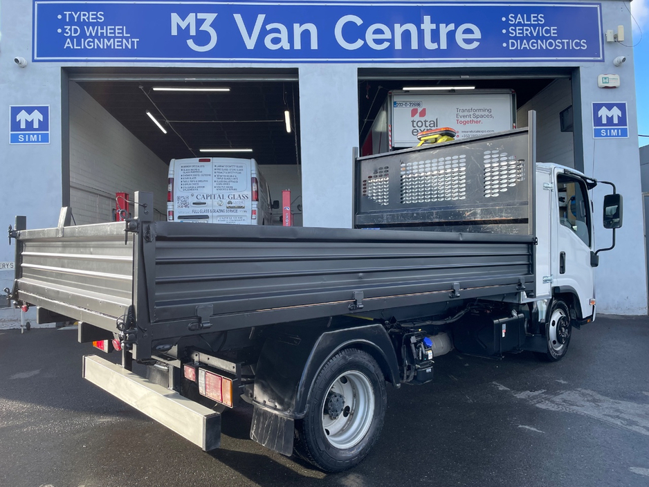 2024 Isuzu Trucks N35 1.9L Diesel For Sale Images