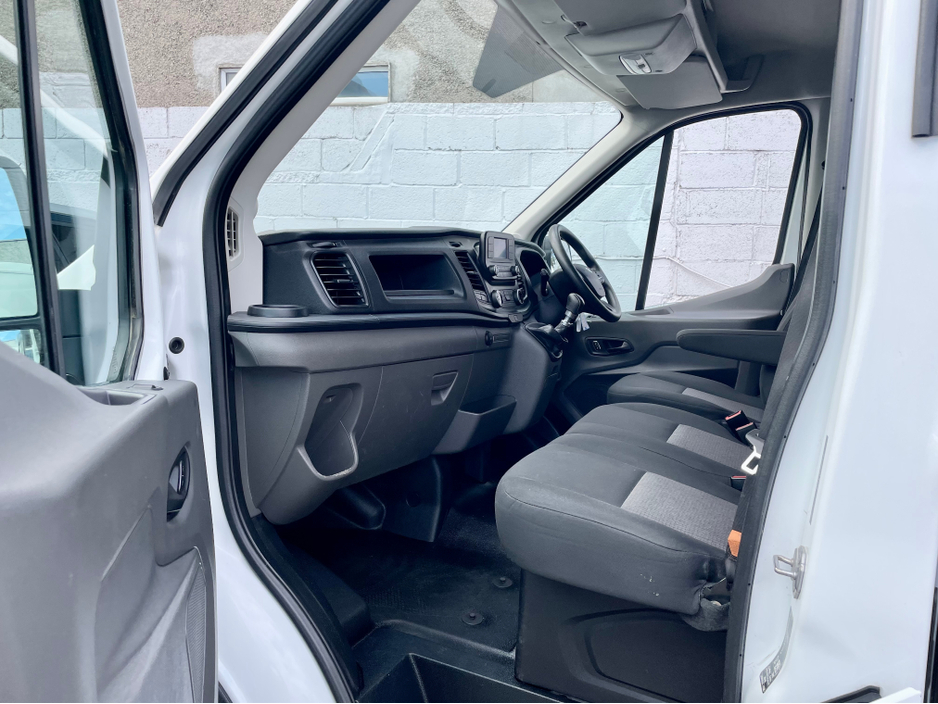 2022 Ford Transit 2L Diesel For Sale Images
