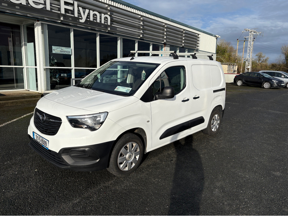2021 Opel Combo 1.5L Diesel For Sale Images
