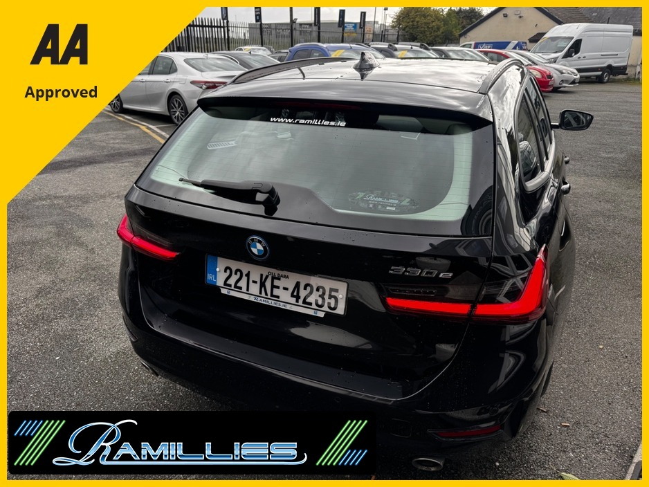 2022 BMW 3 Series 2L Petrol Plug-in Hybrid For Sale Images
