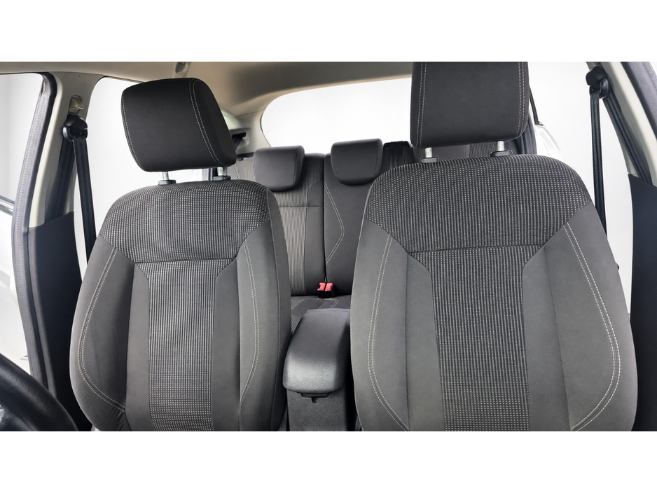 Ford Fiesta 2016 Ford Fiesta 1.0L  Auto *High Spec* — thumbnail 19