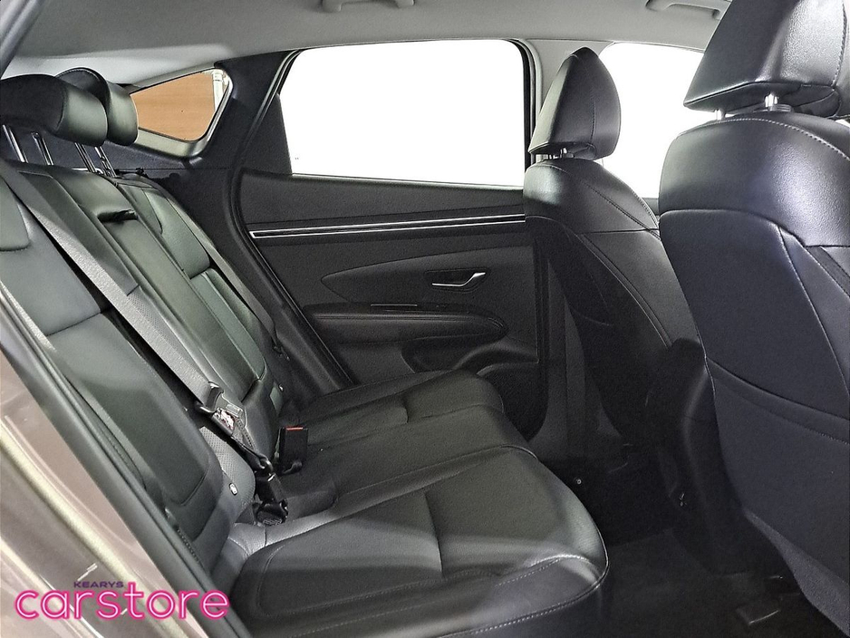Hyundai Tucson Executive 5DR Diesel — thumbnail 13