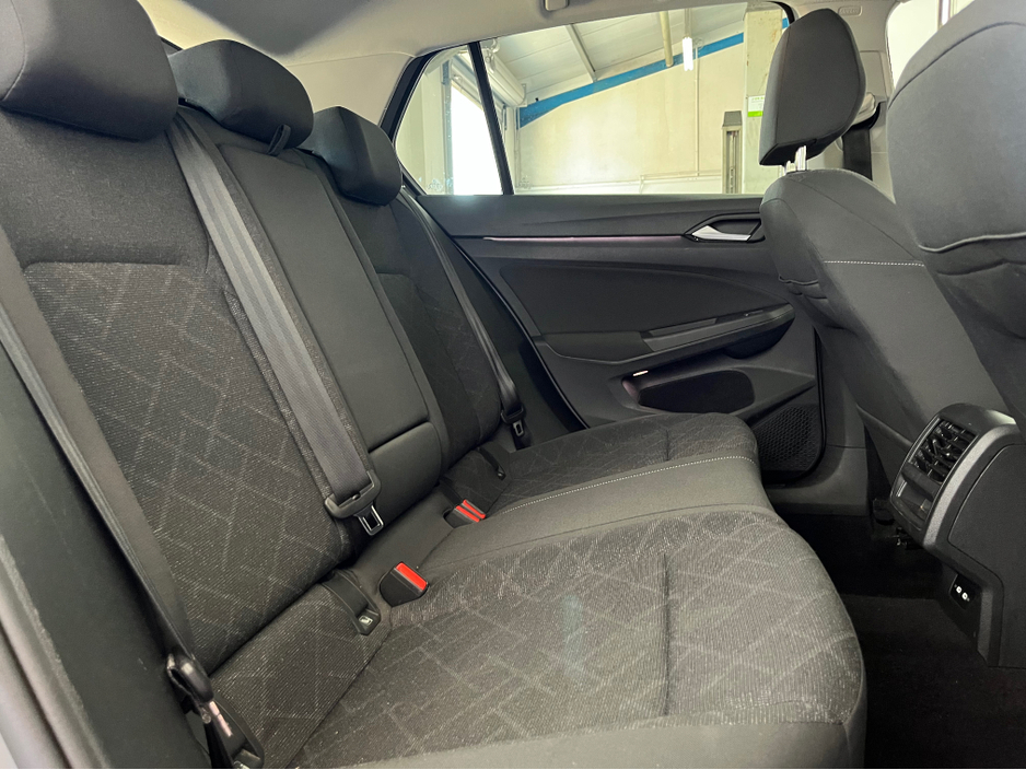 2022 Volkswagen Golf 2.0L Diesel For Sale Images