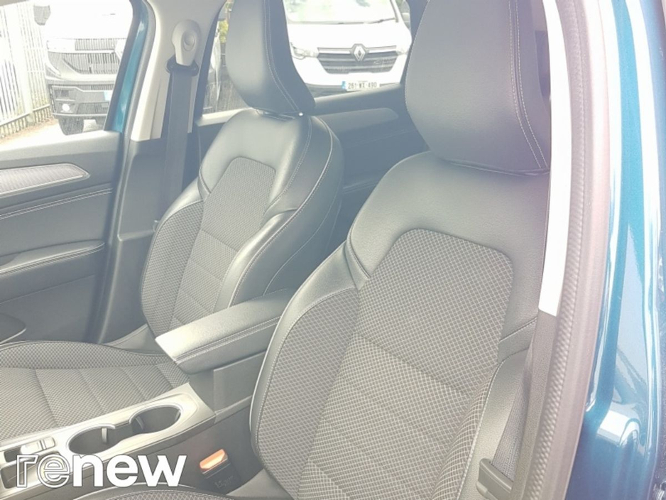 2023 Renault Arkana 1.3L Petrol For Sale Images