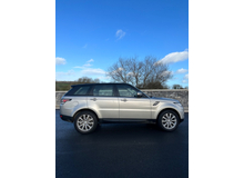 Land Rover Range Rover Sport 2.0 SD4 HSE MY17 5DR - 1 YEAR WARRANTY