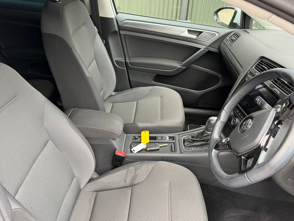 2018 Volkswagen Golf 1.2L Petrol For Sale Images