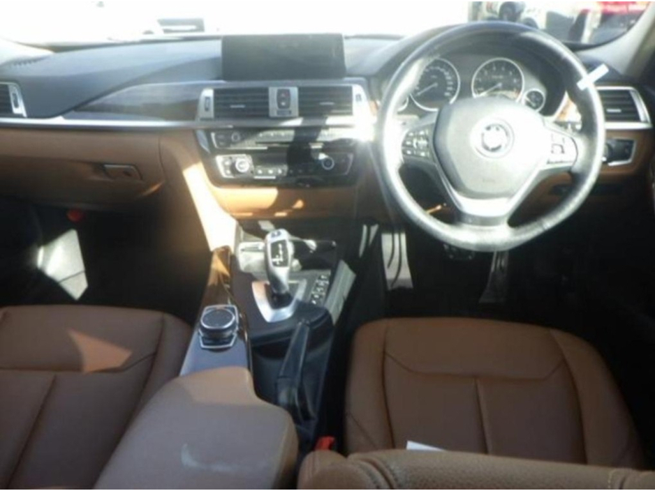 BMW 3 Series 2.0 Petrol Auto — thumbnail 5