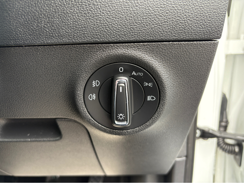 2022 Skoda Karoq 2L Diesel For Sale Images
