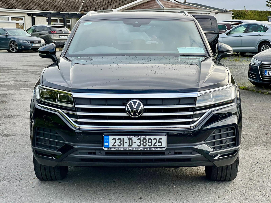 2023 Volkswagen Touareg 3L Diesel For Sale Images