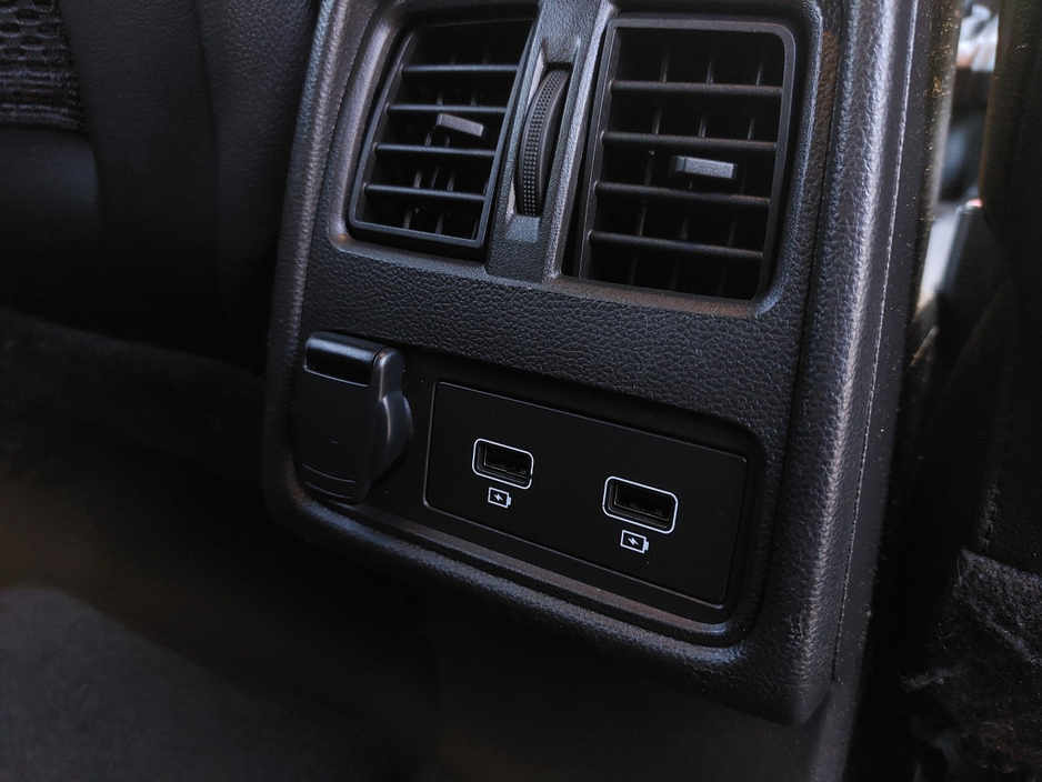 2023 Renault Captur 1L Petrol For Sale Images