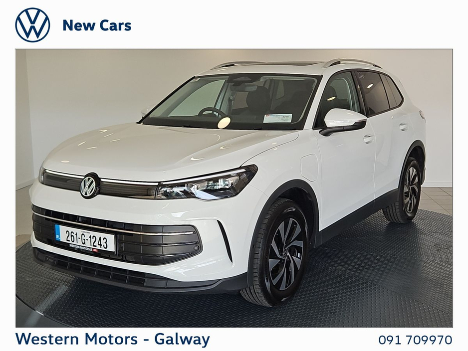 Volkswagen Tiguan Edition 75 PHEV 204HP DSG, Panoramic Roof, Heated Seats, Keyless Entry,Sat Nav,App Connect,Elec Bootlid + much more — thumbnail 12