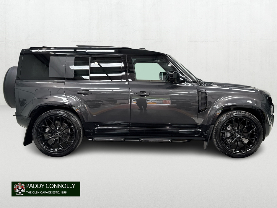 2026 Land Rover Defender 3L Diesel For Sale Images