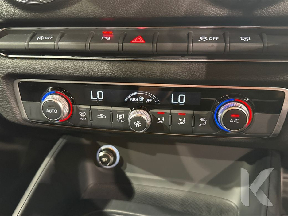 Audi A3 1.4 AUTOMATIC SALOON - FACTORY ALLOYS - CRUISE CONTOL - REAR CAMERA — thumbnail 21