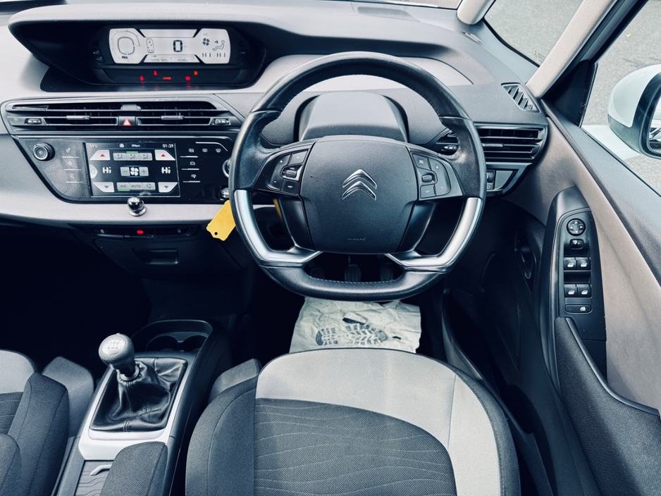 2014 Citroen Grand C4 Picasso 1.6L Diesel For Sale Images