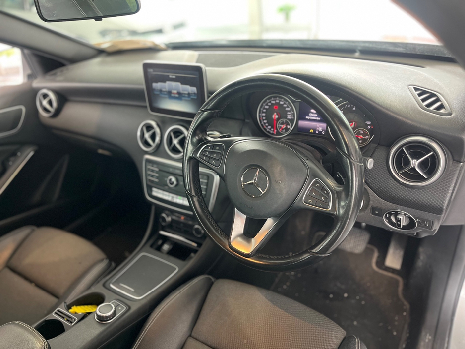 2016 Mercedes-Benz A Class 1.5L Diesel For Sale Images