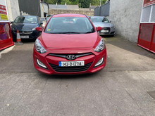 2014 Hyundai i30 1.6L Diesel For Sale Images