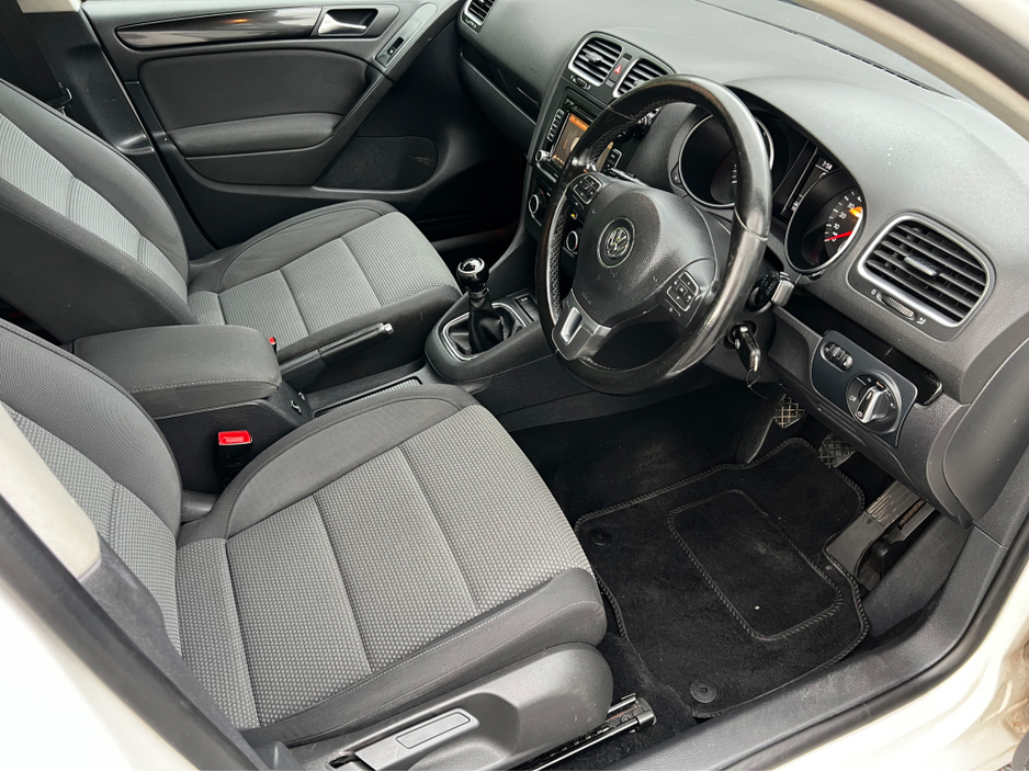 2011 Volkswagen Golf 1.6L Diesel For Sale Images
