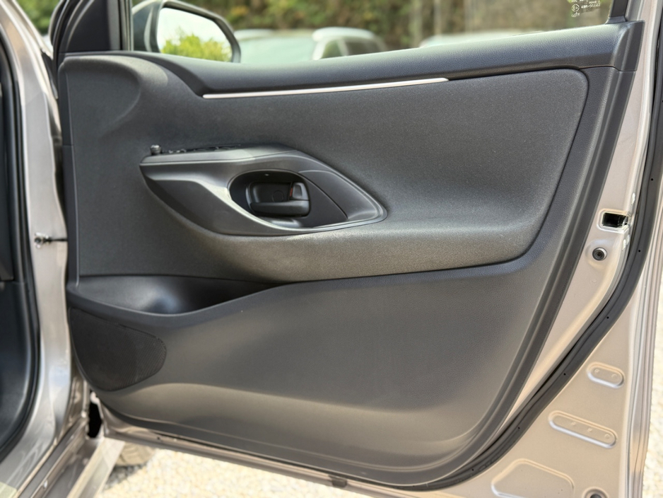 2021 Toyota Yaris 1.5L Petrol Hybrid For Sale Images