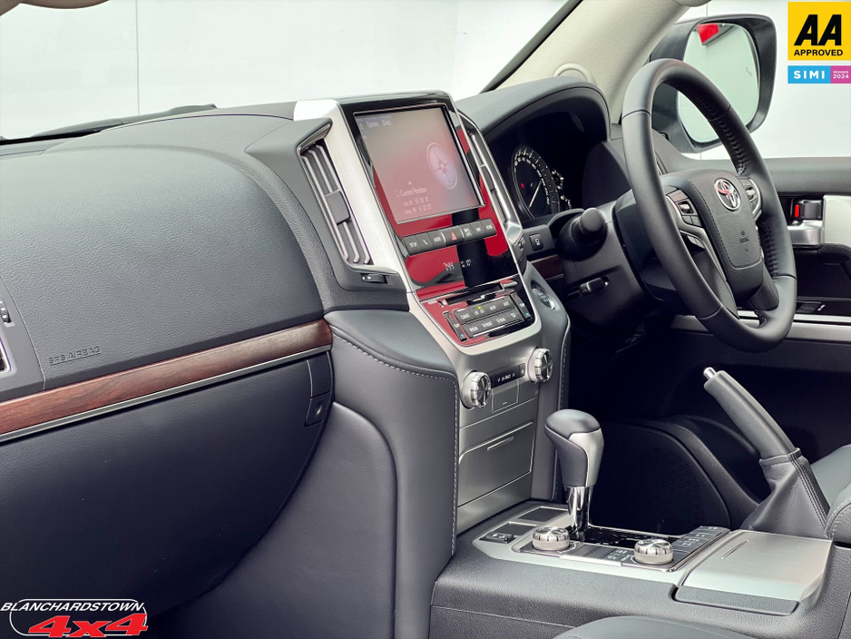 2022 Toyota Landcruiser 4.5L Diesel For Sale Images