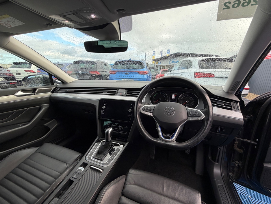 2022 Volkswagen Passat 1.4L Hybrid For Sale Images