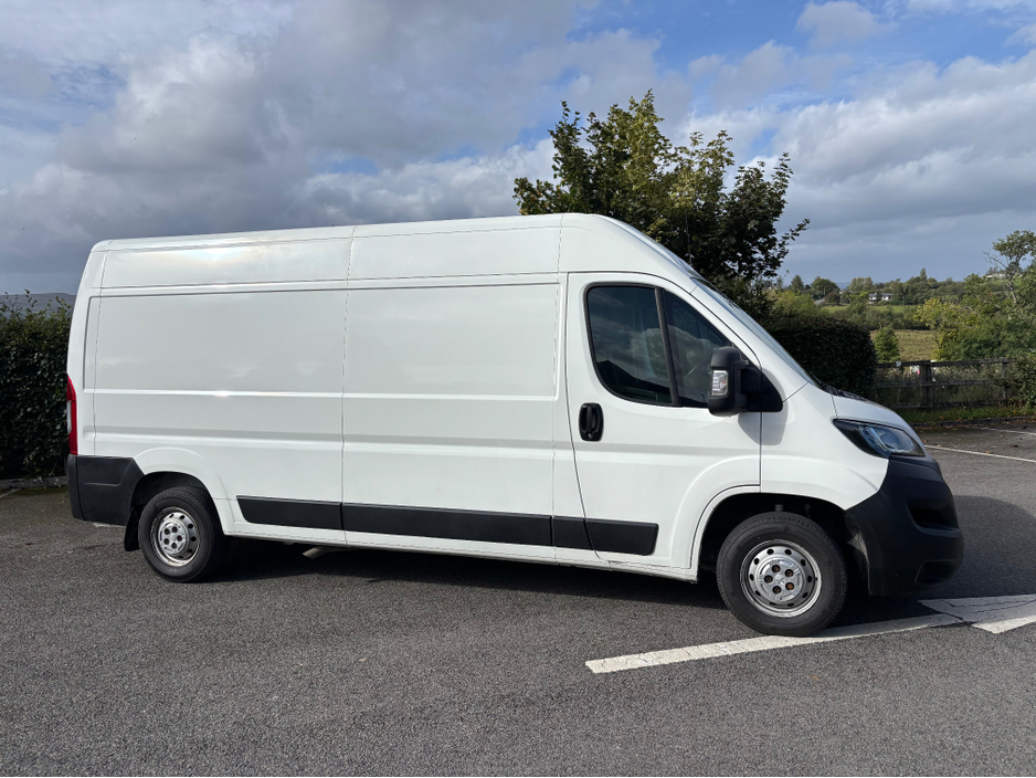 2021 Peugeot Boxer 2.2L Diesel For Sale Images