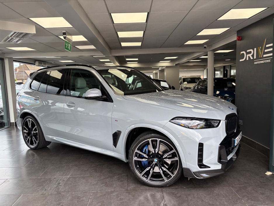2026 BMW X5 3L Petrol Plug-in Hybrid For Sale Images