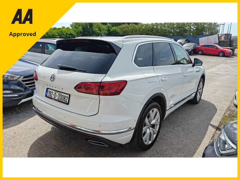 2019 Volkswagen Touareg 3L Diesel For Sale Images