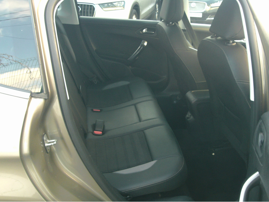 2016 Peugeot 2008 1.2L Petrol For Sale Images