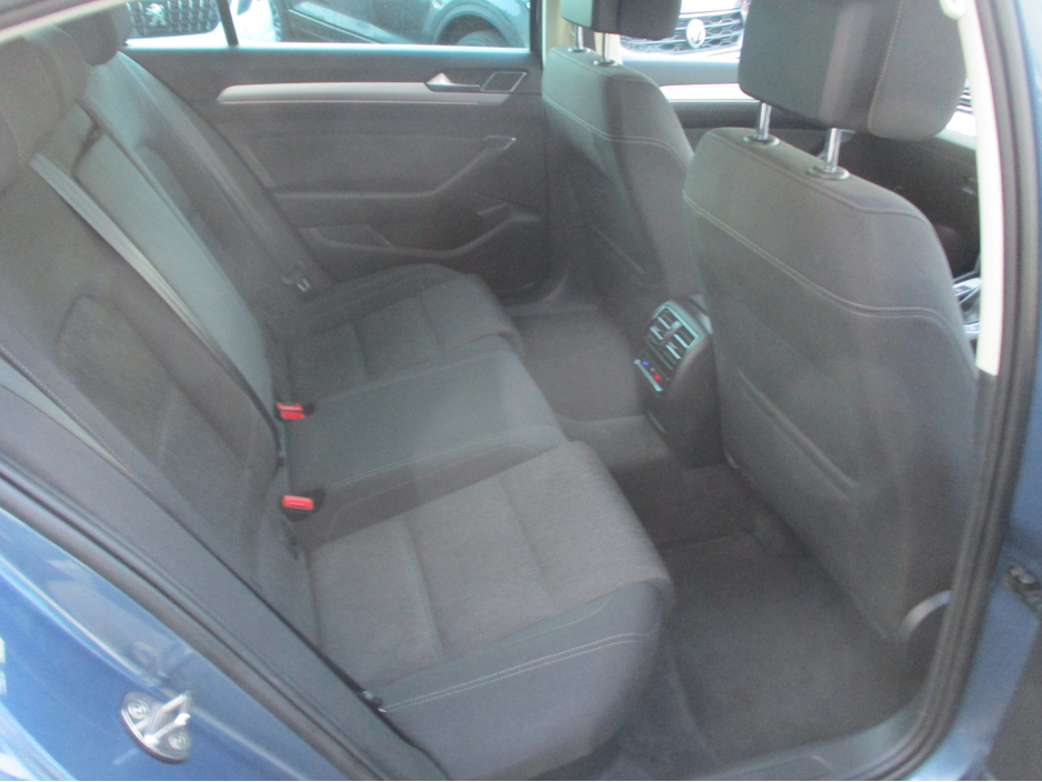 2018 Volkswagen Passat 1.6L Diesel For Sale Images