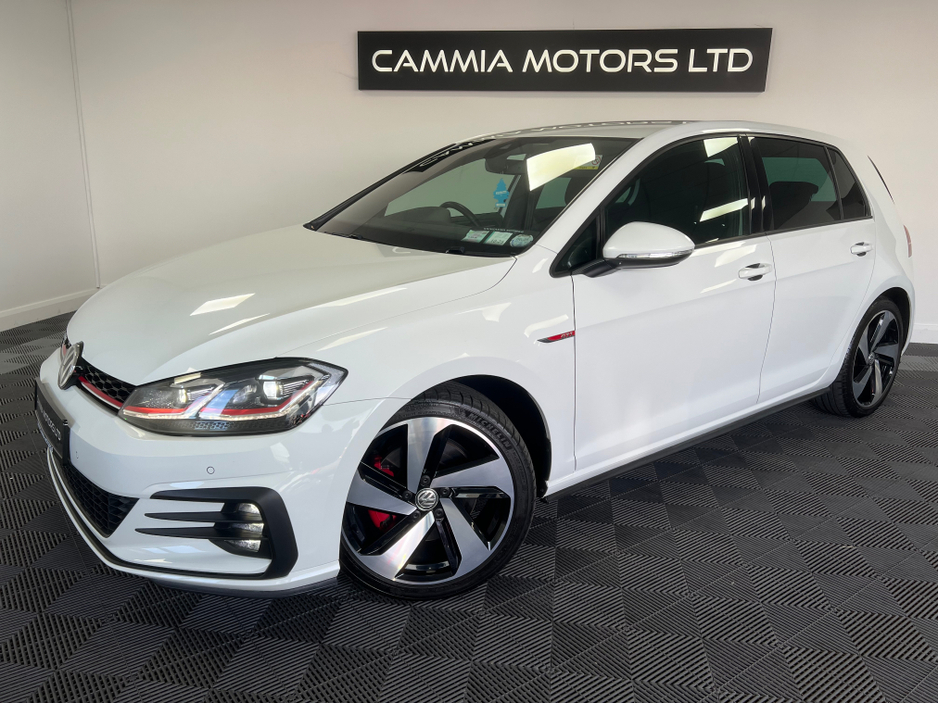 2017 Volkswagen Golf 2.0L Petrol For Sale Images
