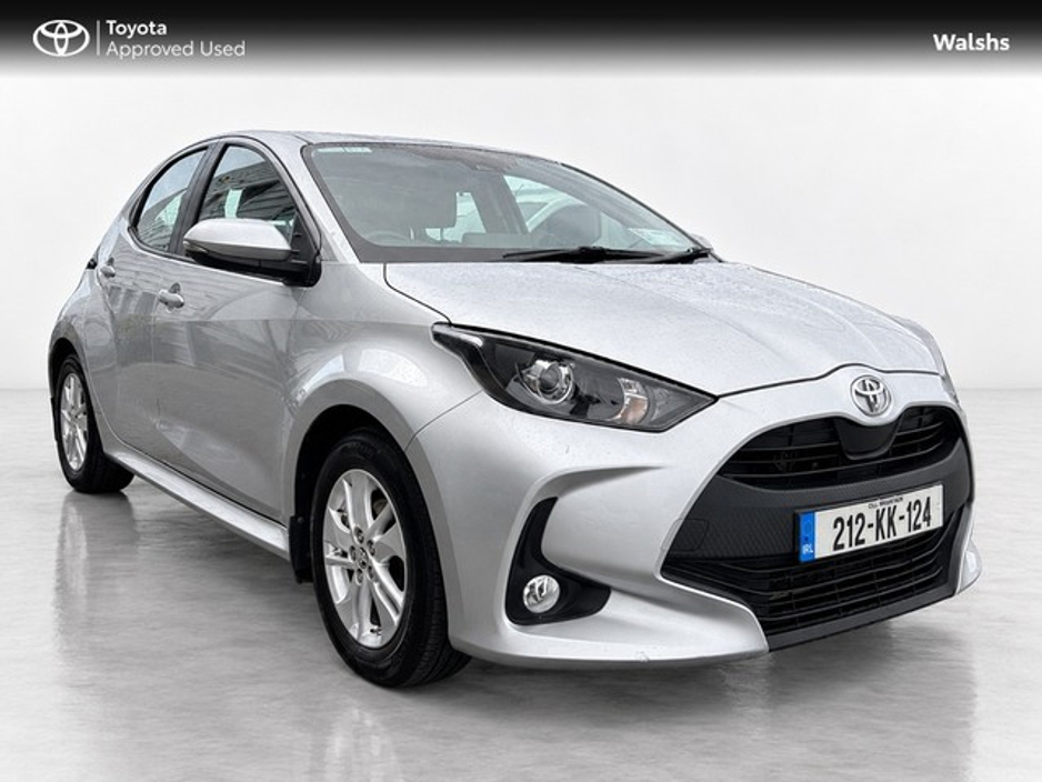 Toyota Yaris 1.0 LUNA 4DR